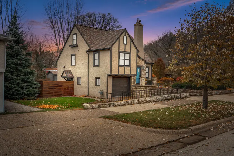 2707 Main St, La Crosse, WI 54601 - Image #2