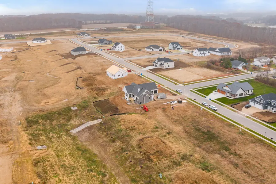 424 Sandstone St, Slinger, WI 53086 - Image #2