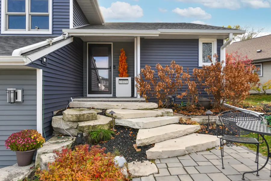 1605 Sherman Ave, South Milwaukee, WI 53172 - Image #2