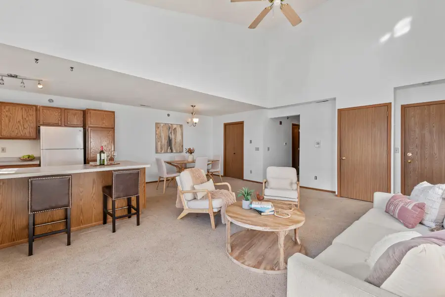 2005 S 102nd St, West Allis, WI 53227 - Image #3