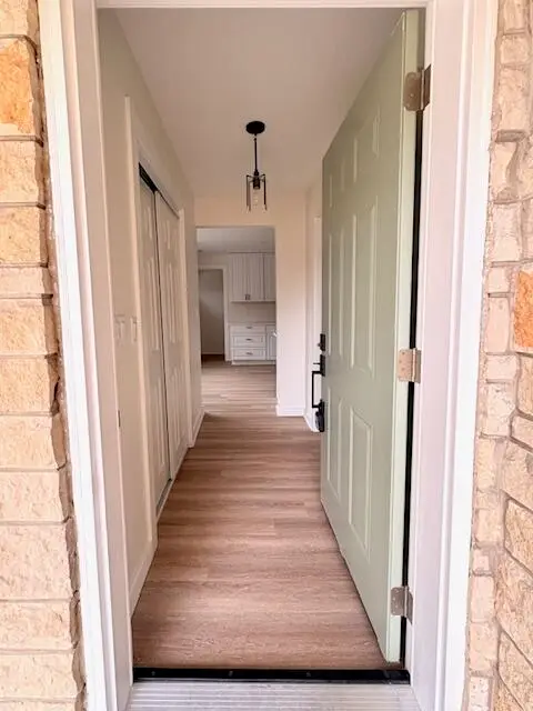 4067 N 98th St, Wauwatosa, WI 53222 - Image #3