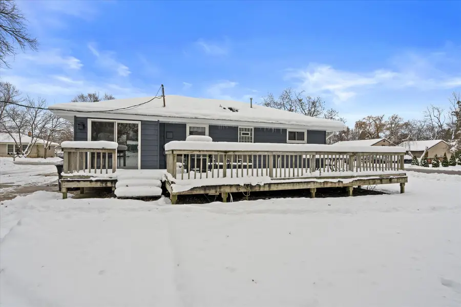 8212 W High St, Franklin, WI 53132 - Image #3