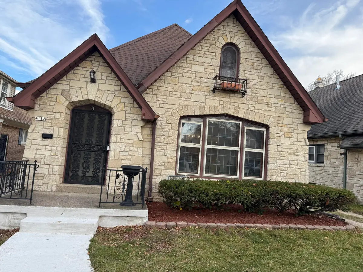 4182 N 13th St, Milwaukee, WI 53209 - Image #1