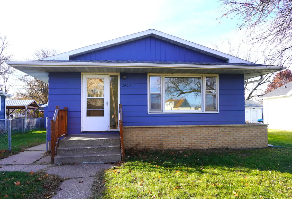 2904 Losey Blvd S, La Crosse, WI 54601 - Image #1