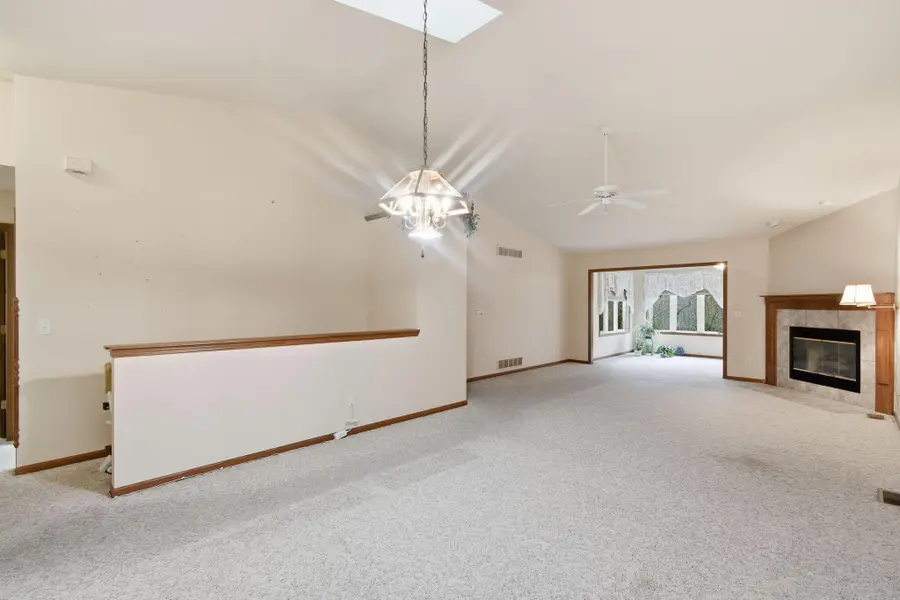 404 Monica Ave, Burlington, WI 53105 - Image #3