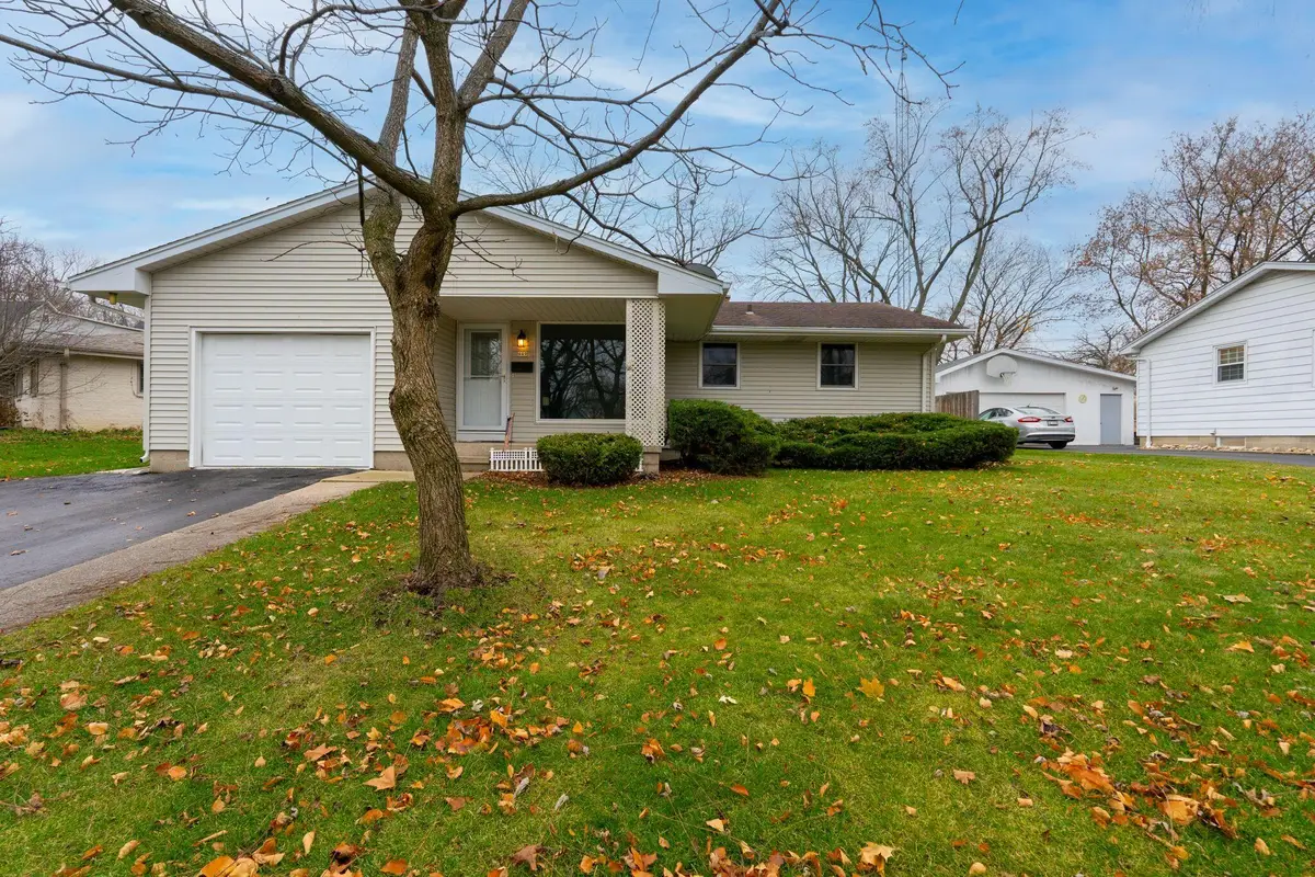 449 Lewis St, Burlington, WI 53105 - Image #1