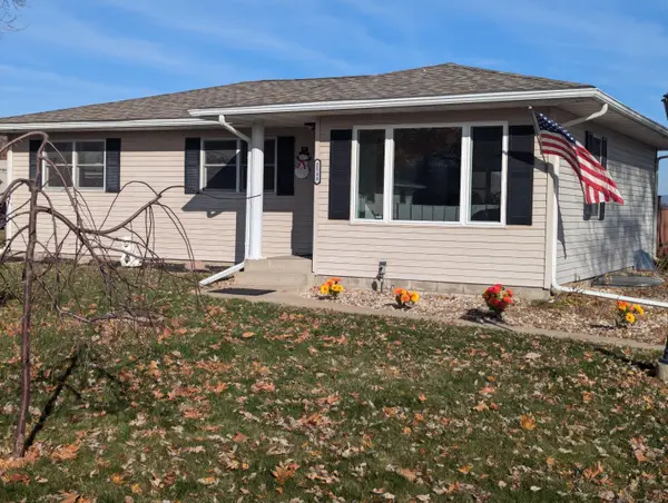 2544 Island Park Rd, Campbell, WI 54603