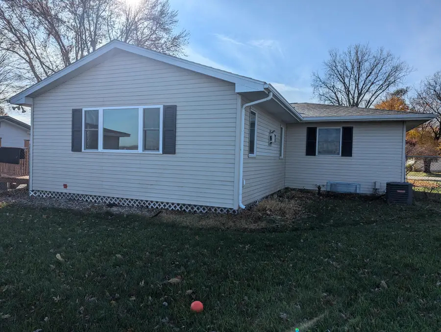 2544 Island Park Rd, Campbell, WI 54603 - Image #3