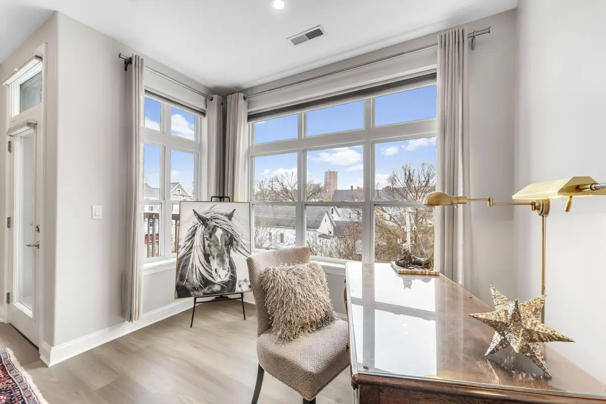 1925 N Water St, Milwaukee, WI 53202 - Image #1