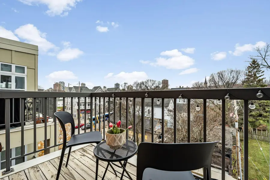 1925 N Water St, Milwaukee, WI 53202 - Image #2