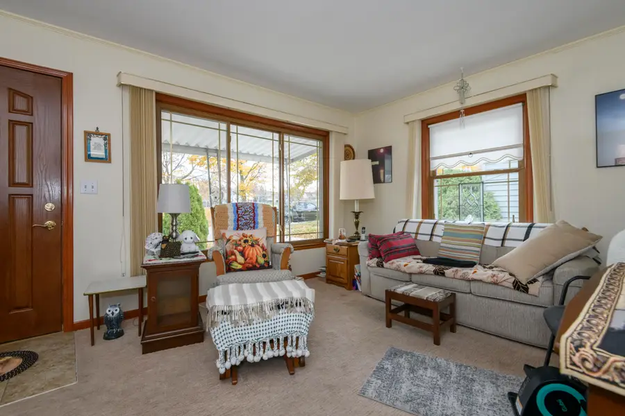 3515 S 1st Pl, Milwaukee, WI 53207 - Image #3