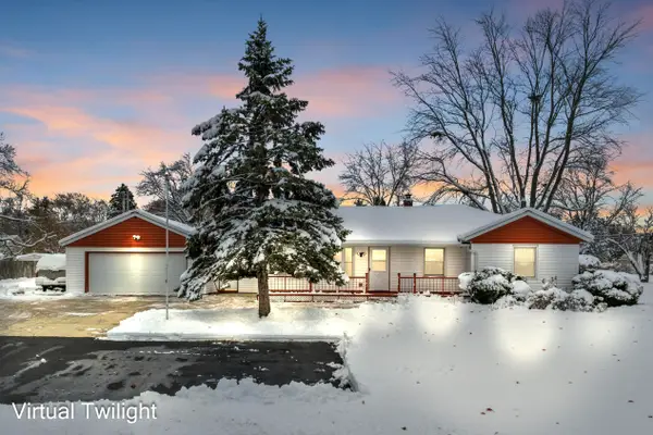 3349 E Puetz Rd, Oak Creek, WI 53154