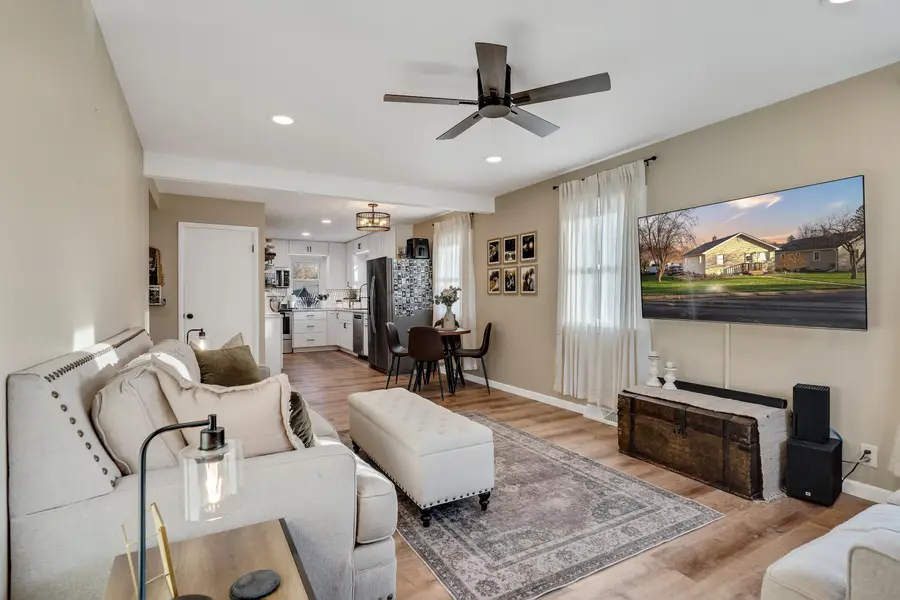 407 Morris St, Holmen, WI 54636 - Image #2