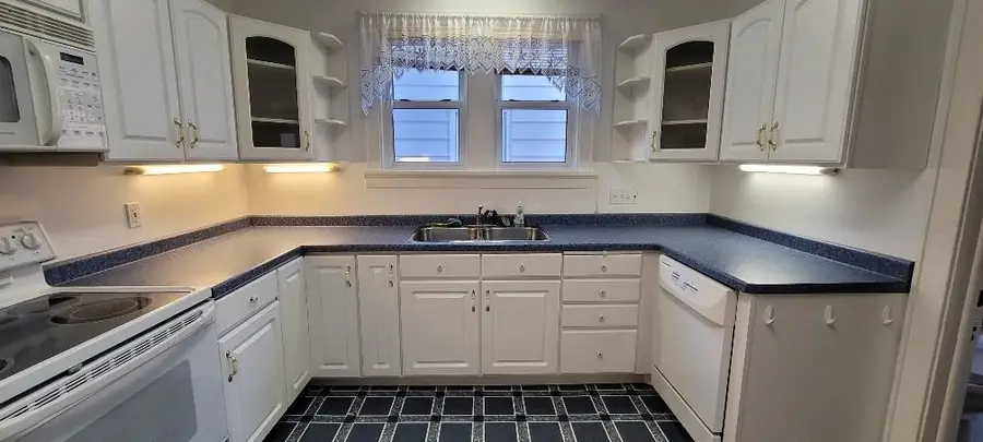 1139 Elizabeth Ave, Marinette, WI 54143 - Image #3