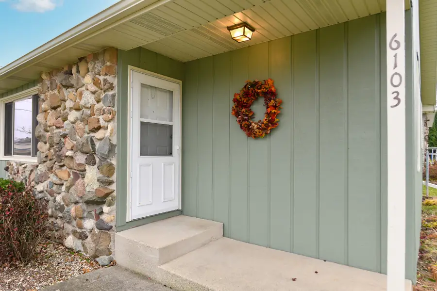 6103 245th Ave, Paddock Lake, WI 53168 - Image #3