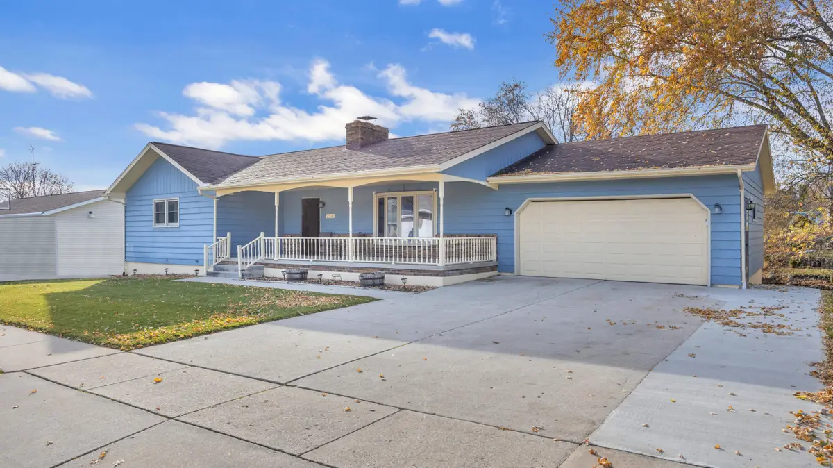 214 S Bruns Ave, Plymouth, WI 53073 - Image #1