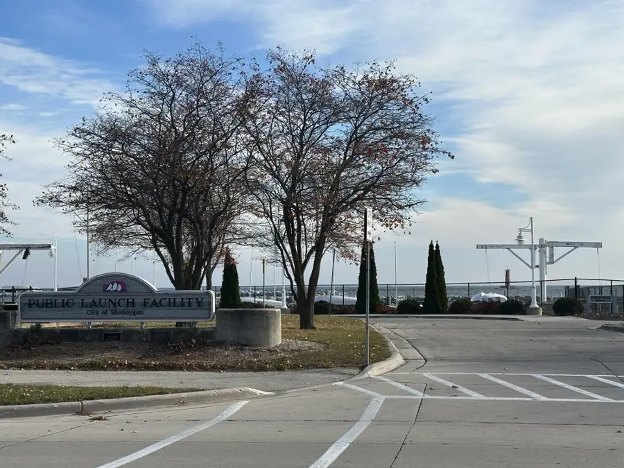 314 Center Ave, Sheboygan, WI 53081 - Image #2