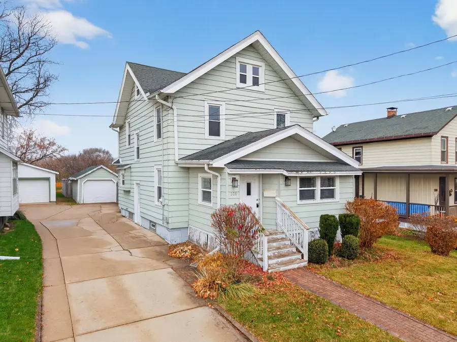 608 S Washington St, Watertown, WI 53094 - Image #3