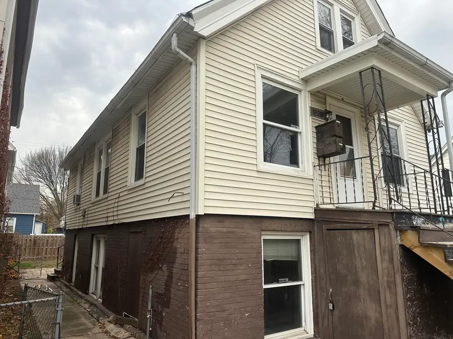 1225 S 61st St, West Allis, WI 53214 - Image #3