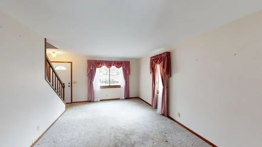 302 Swanton Rd, Madison, WI 53714 - Image #3