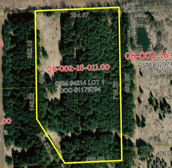 Lt1 E Hawthorne Dr, Saukville, WI 53080