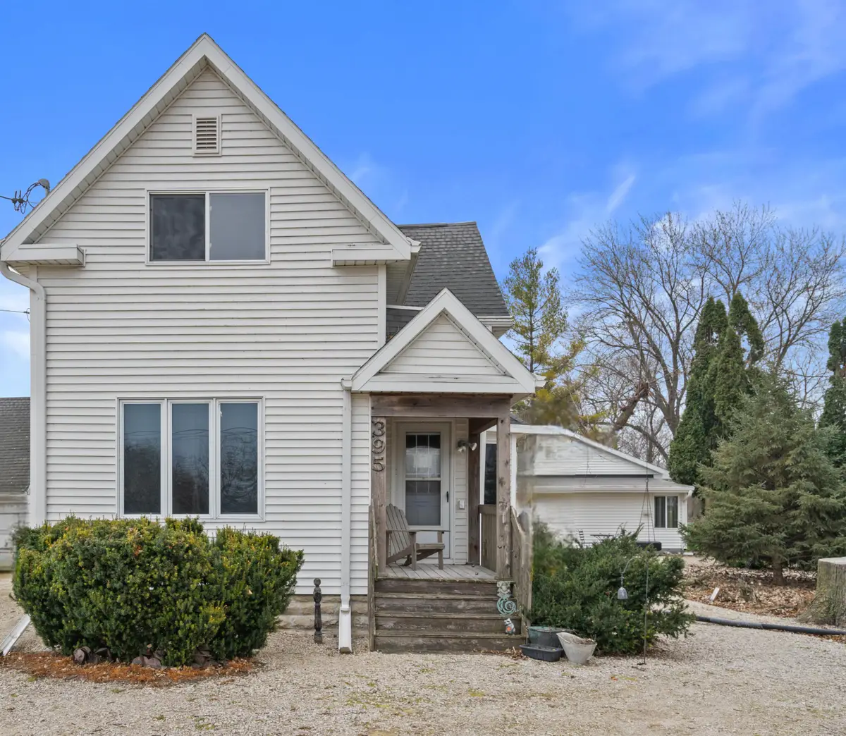 395 N Main St, Oakfield, WI 53065 - Image #1