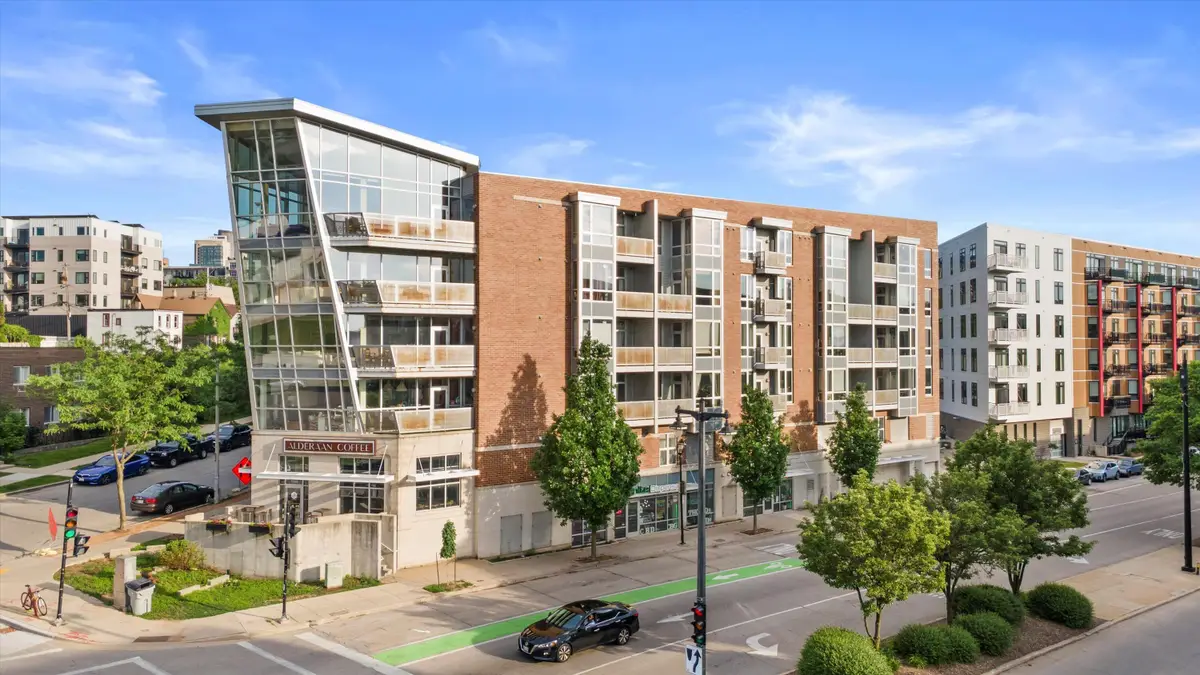 1541 N Jefferson St, Milwaukee, WI 53202 - Image #1