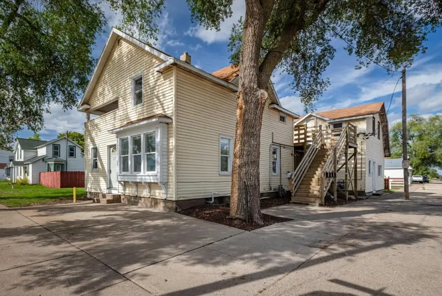 321 E Washington St, Prairie Du Chien, WI 53821 - Image #2