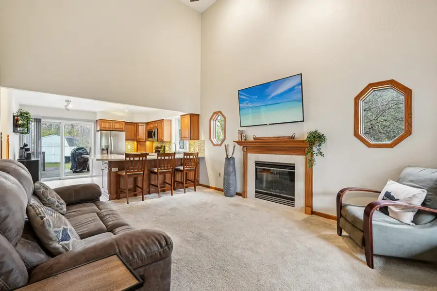 5714 S 107th St, Hales Corners, WI 53130 - Image #2