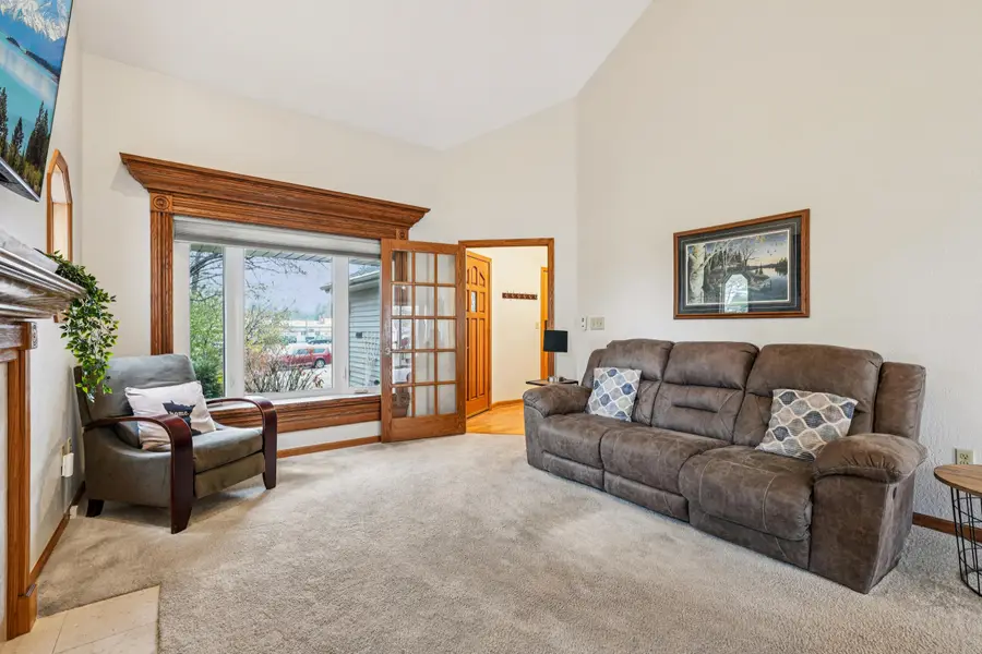 5714 S 107th St, Hales Corners, WI 53130 - Image #3