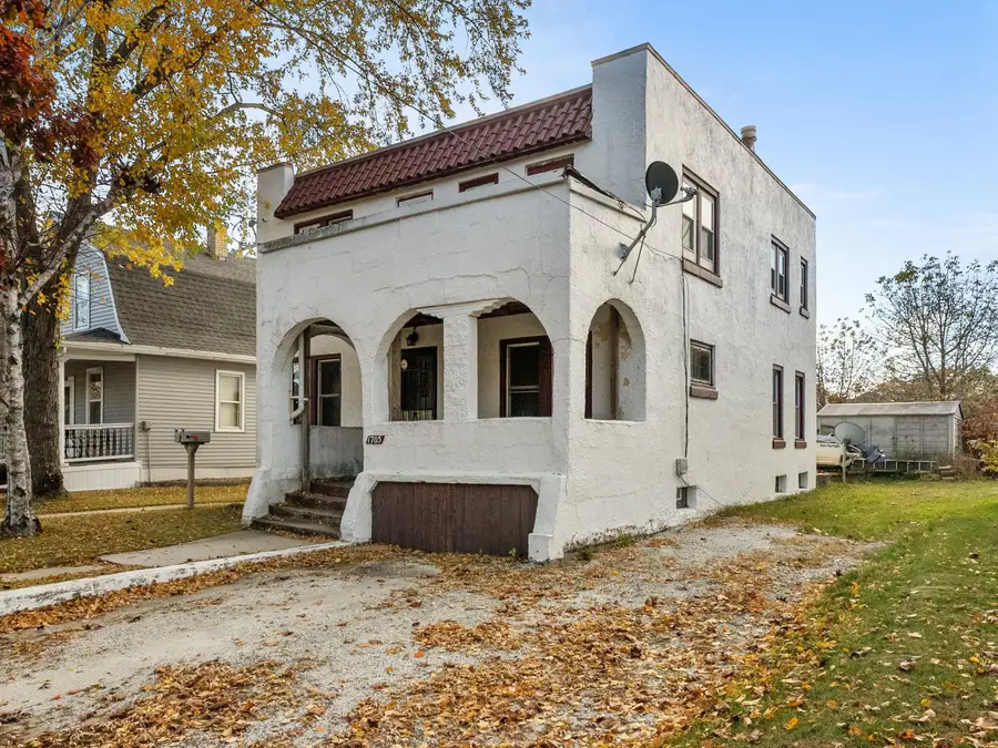 1705 28th St, Two Rivers, WI 54241 - Image #2