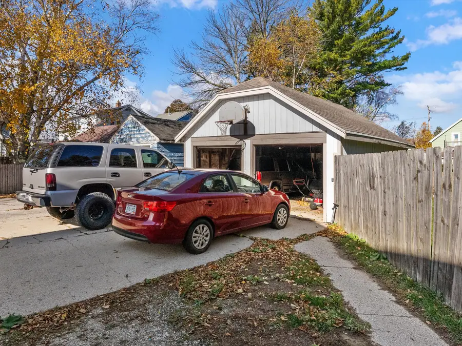 1712 18th St, Two Rivers, WI 54241 - Image #3