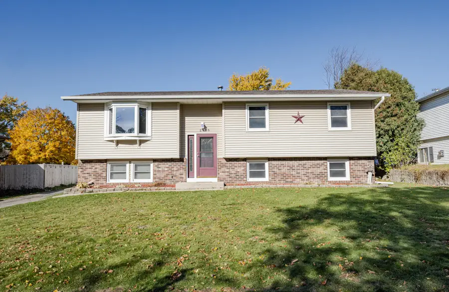 2006 Garland Ave, Waukesha, WI 53188 - Image #2