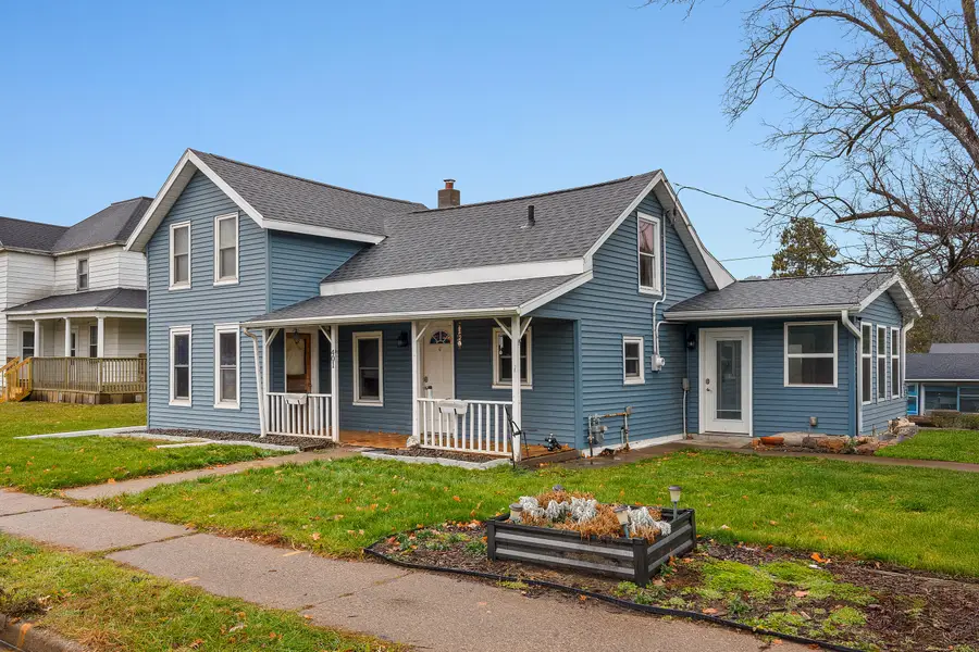 401 Central Ave, Coon Valley, WI 54623 - Image #2