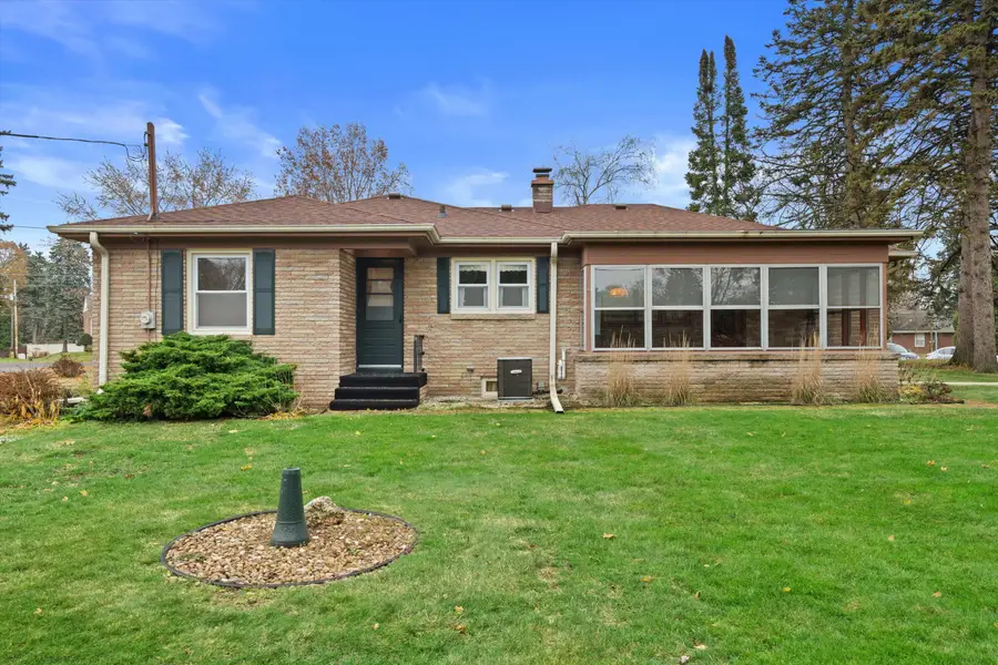 3410 N Elmwood Dr, Elmwood Park, WI 53405 - Image #3
