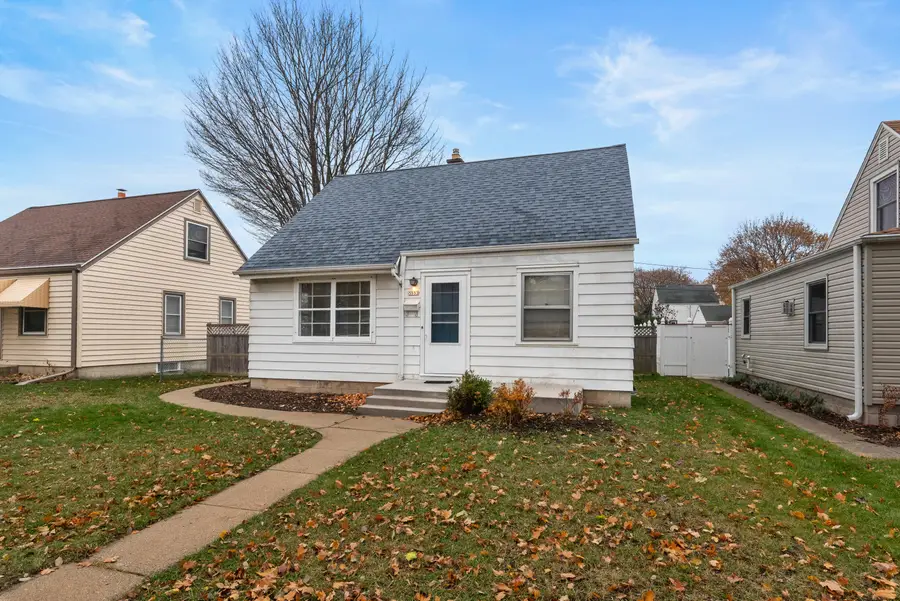 3553 S Herman St, Milwaukee, WI 53207 - Image #2