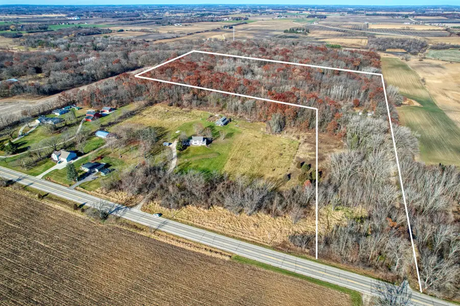 26222 Durand Ave, Kansasville, WI 53139 - Image #2