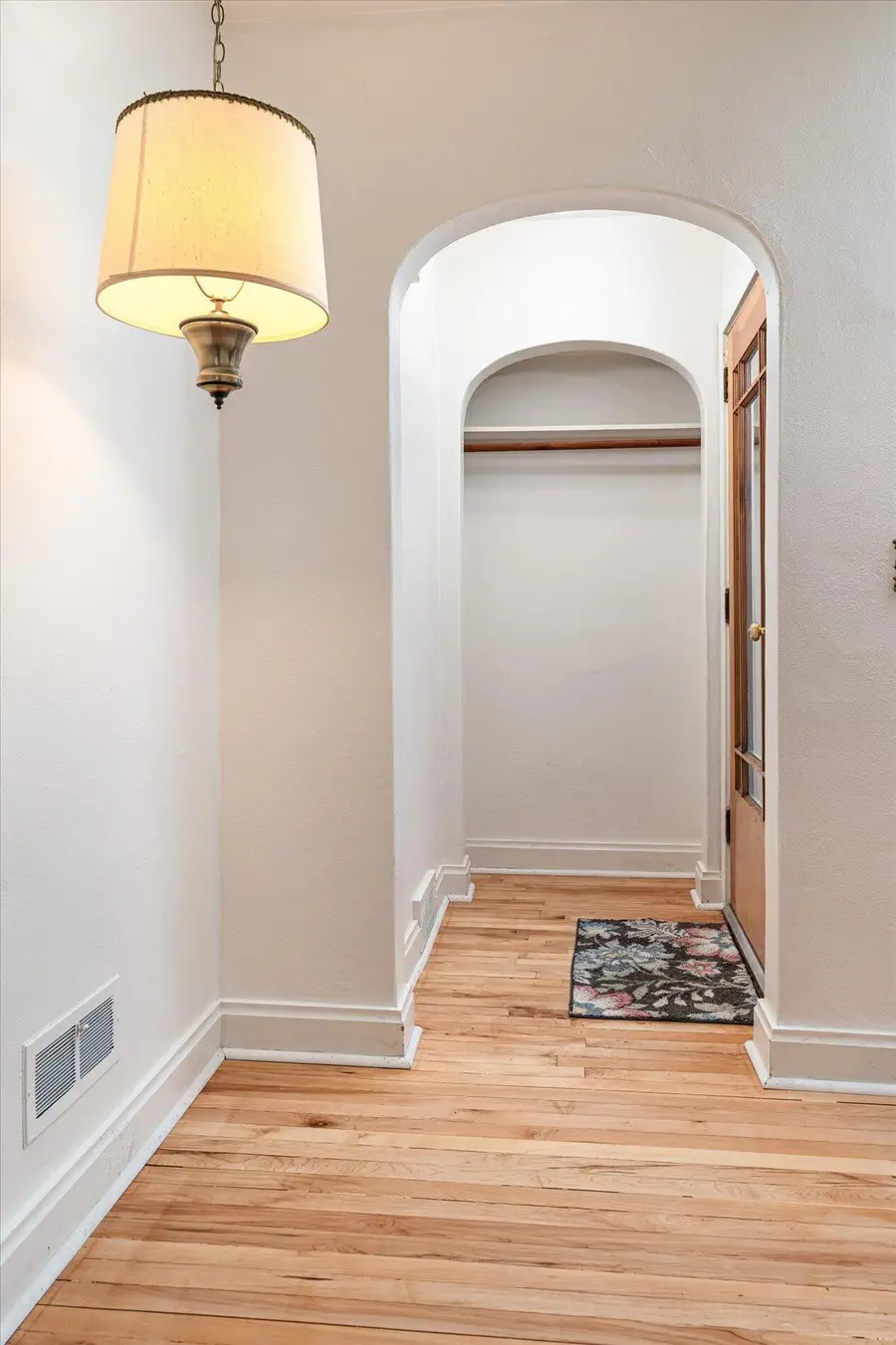 715 Independence St, Viroqua, WI 54665 - Image #2