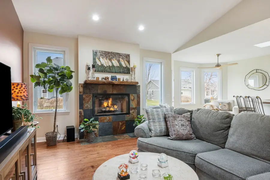 522 Bridgewater Cir, Williams Bay, WI 53191 - Image #3