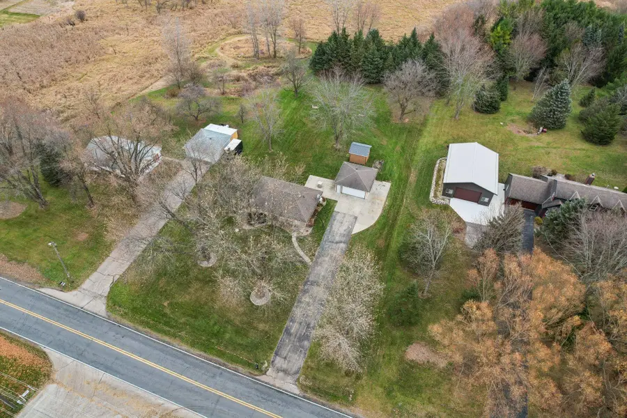 W249N8240 Hillside Rd, Lisbon, WI 53089 - Image #3