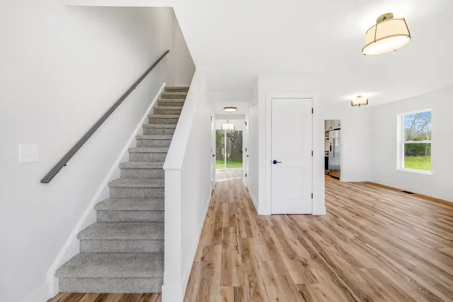 632 Partridge Pkwy, Genoa City, WI 53128 - Image #2