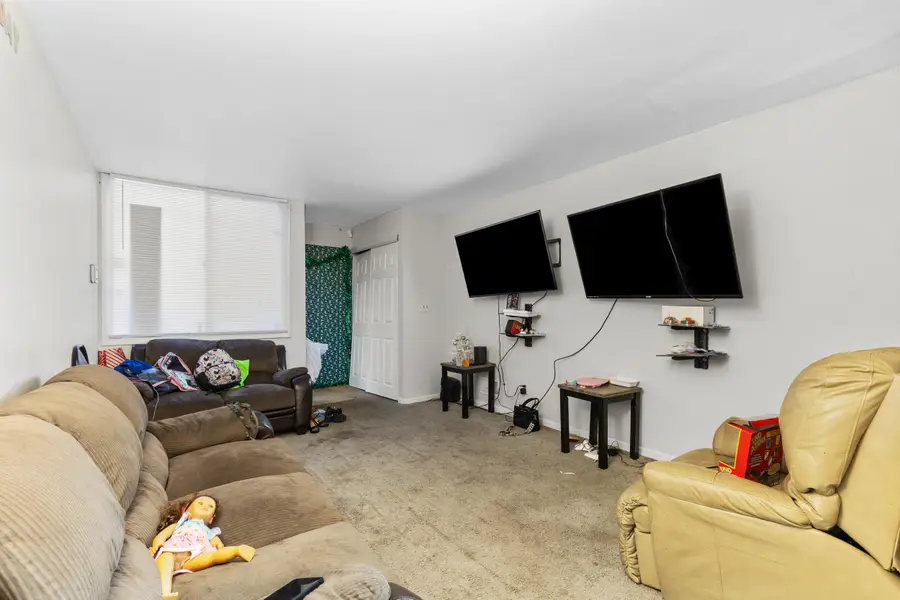 9241 W Allyn St, Milwaukee, WI 53224 - Image #3