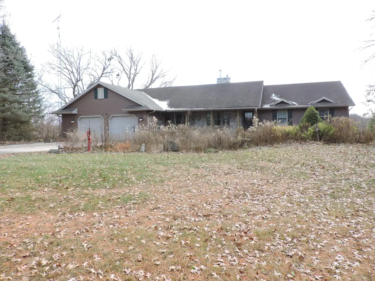 W9007 County Road C, Oakland, WI 53523 - Image #1