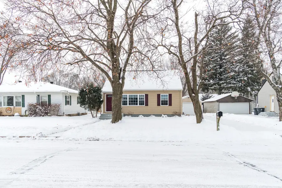 1714 30th St S, La Crosse, WI 54601 - Image #2