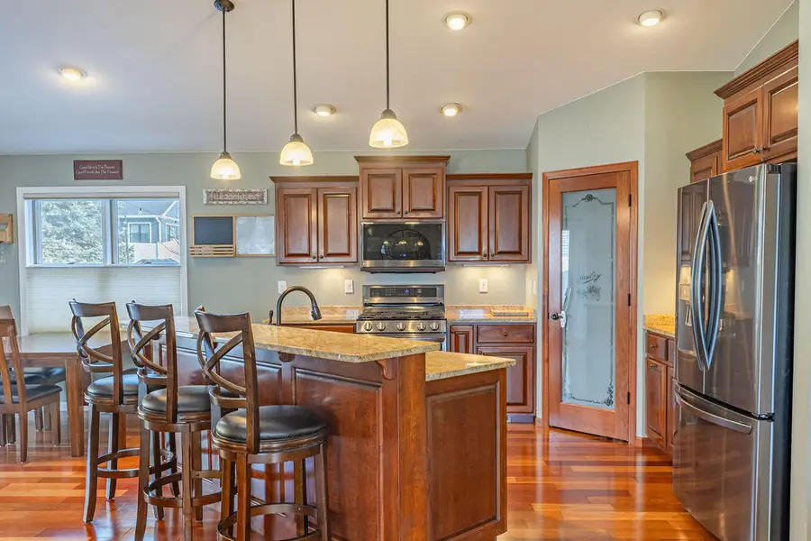 905 Pioneer Dr, Holmen, WI 54636 - Image #3