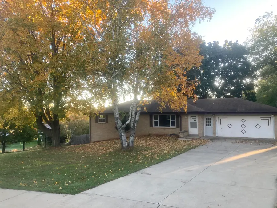 W234N7604 Woodside Rd, Sussex, WI 53089 - Image #3