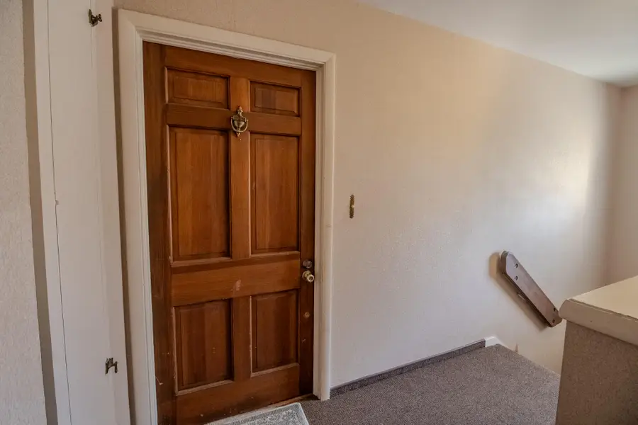 1311 E Randolph Ct, Milwaukee, WI 53212 - Image #2