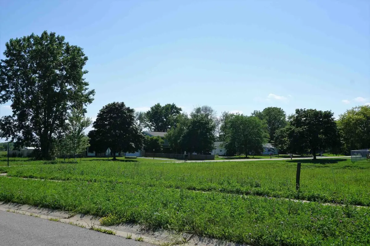 4526 Sina Ln, Caledonia, WI 53402 - Image #1