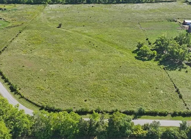 Lt1 Highfield Dr, Linn, WI 53147 - Image #1