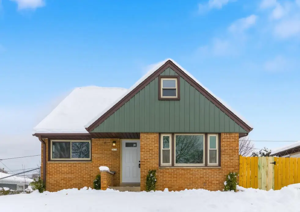 2616 S 65th St, Milwaukee, WI 53219 - Image #1